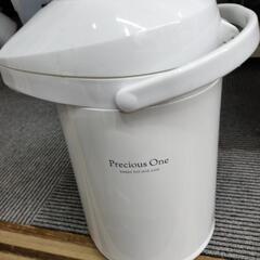 魔法瓶ポットの画像