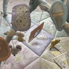 話し中　5/20まで　スヌーピー てあそびいっぱい！テントにへんしんジム　タカラトミーの画像