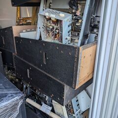 パチスロ　アルゼ系筐体　空箱・ドアその他不用品あげます。　スロット　家スロの画像