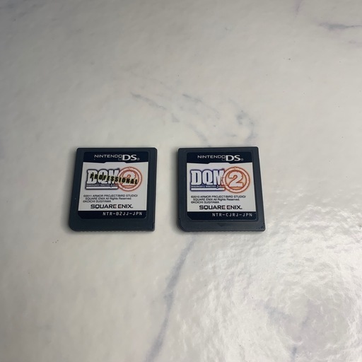 値下げ　任天堂　DSi   LL   レイトン教授ソフト付き　おまけ追加