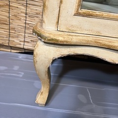 ロココ調 キュリオケース アンティーク シャービー加工 ヴィンテージの画像