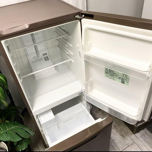 国内外の人気が集結 茶色の冷蔵庫☆23区内配送無料 (ECO☆CITY) 学習院下のキッチン 冷蔵庫・冷凍庫