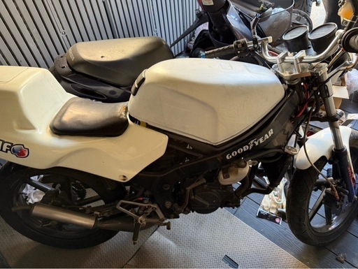HONDA   NS1売ります