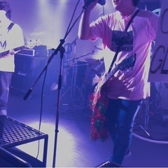 ベース(未経験でも可)募集中