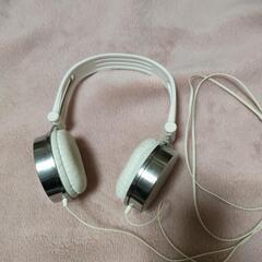 ヘッドフォン ホワイトの画像