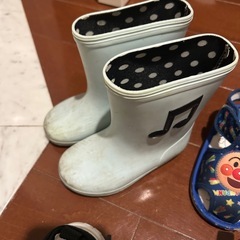 ミキハウス　アンパンマン　長靴　新品くまさんサンダル　14センチの画像