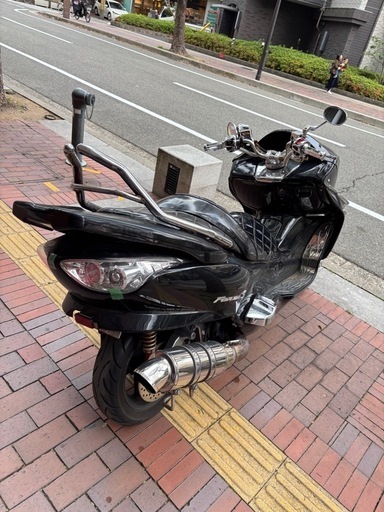 HONDA フォルツァ】mf08 フルエアロカスタム　カスタム車両