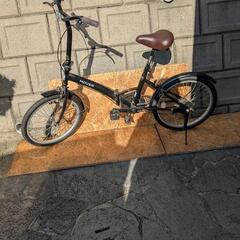美品　折りたたみ自転車
