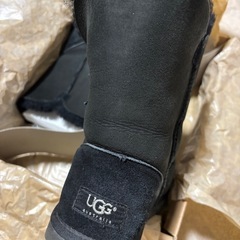美品UGG ブラック ムートンブーツの画像