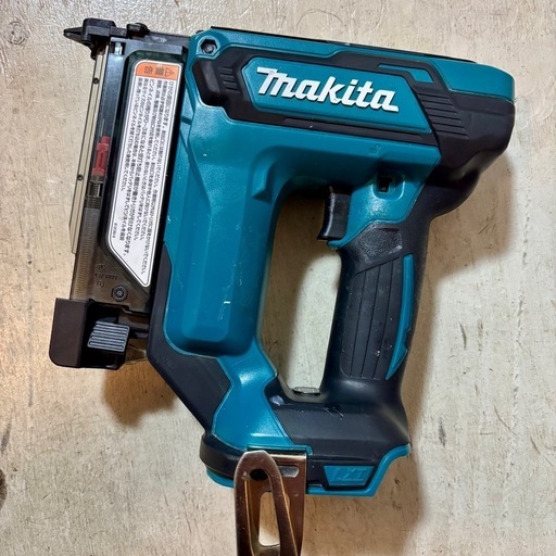 マキタ 充電式ピンタッカ