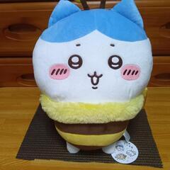 ちいかわ　ハチさんBIGぬいぐるみ【ちいかわ&ハチワレ】の画像