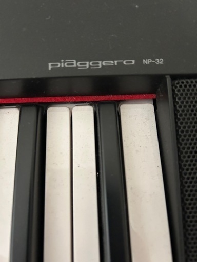 YAMAHA　キーボード　NP-32  未使用ペダル付き