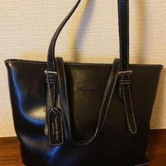 売れました Valentino Bertini レザー トートバック