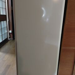 三菱フリーザーMF-U12G-W(2021年型)
