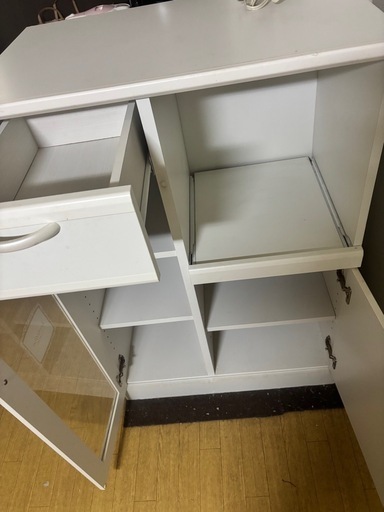 [近日中に処分します]食器棚、キッチン収納