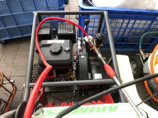 動噴霧機、新古？品（展示物）