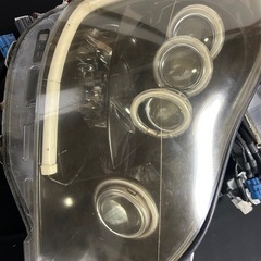クラウンヘッドライト　の画像