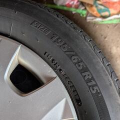ノア、ヴォクシーにタイヤホイール195／65R15の画像