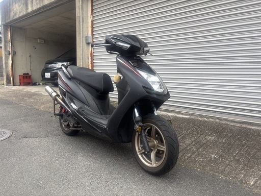 シグナス4型2万キロガレージバル (マクガフィン) 藤阪のバイクの