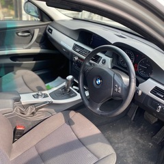 BMW 320i , 走行76,980km, 22年式、車検無し、下取り可能の画像