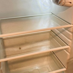 修理できる方へ冷蔵庫の画像