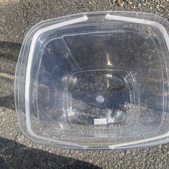 4月末廃棄予定　
分別用ゴミ箱2個セットの画像