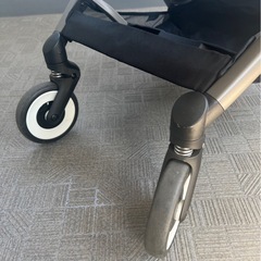 リベル2024ベビーカー
バンパー、トラベルポーチ付きの画像