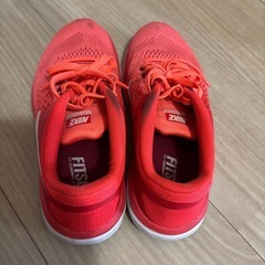 ナイキスニーカーの画像