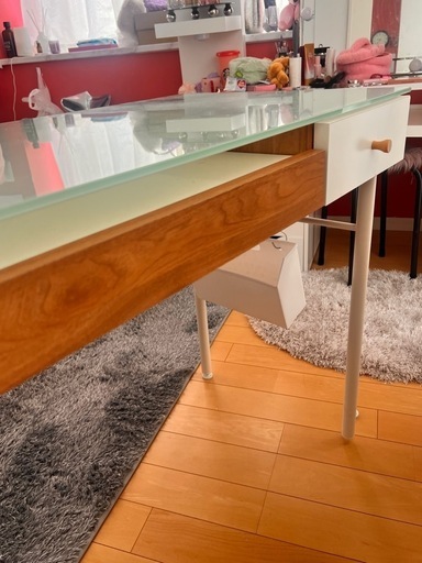 ガラス天板引き出し有　デスク