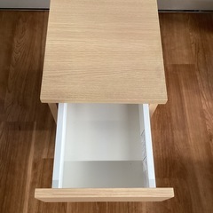 ナイトテーブル【町田市再生家具】250101の画像