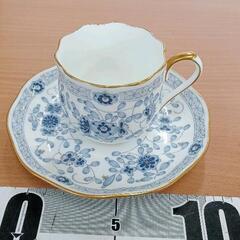 0410-002 NARUMI　カップ&ソーサー