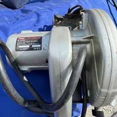 【伊那市引き取り限定】電動丸ノコ
の画像