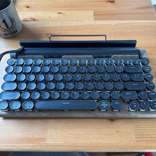 7KEYS レトロ タイプライター キーボード ワイヤレス Bluetooth