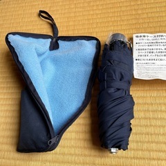 吸水傘ケース付き　折りたたみ傘の画像