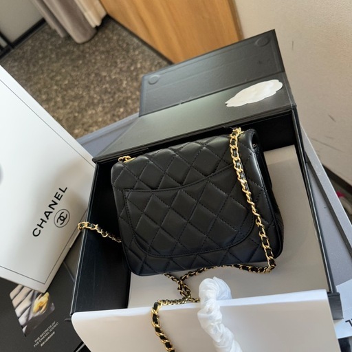 ミニバッグ　ショルダーバッグ