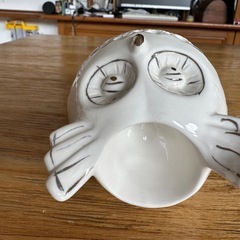 タイ製フクロウ型アロマポット 陶器 ホワイト　キャンドル10個のおまけ付きの画像