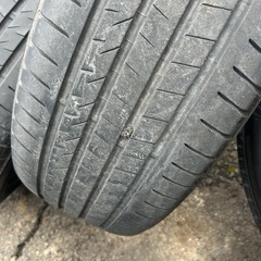 235/55R20夏タイヤの画像