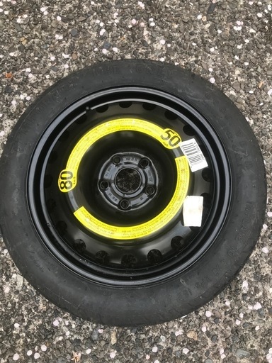 伊豆　アウディ　スペアタイヤ　未使用