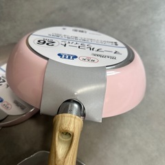 新品未使用　ピンク　フライパン　３点セット　ガス火　IH対応の画像