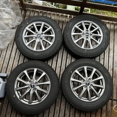 スタッドレスタイヤ　ブリヂストン　VRX2の画像