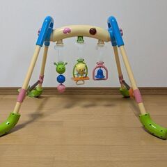 combi  光ってメロディ♪森のおあそびジム  メリー