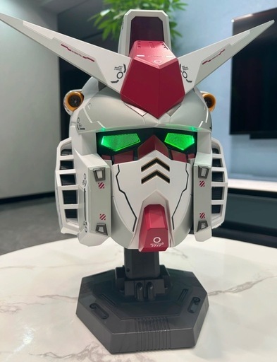 国内発送 ガンダム ヘルメット LED発光 セリフ内蔵 ベース台座なし 海外限定