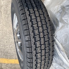 [新品]スタッドレスタイヤホイールセット　145/80R12 エブリィなど軽バンに！の画像