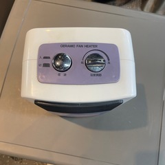 【引き取り限定】中古品　ミニセラミックファンヒーター　山善　2011年製の画像