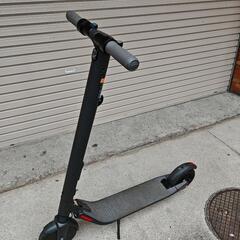 Segway-Ninebot（セグウェイ-ナインボット） Kickscooter ES2