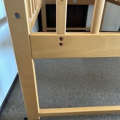 ベビーベッド　木製　美品　マットレス付き
　の画像