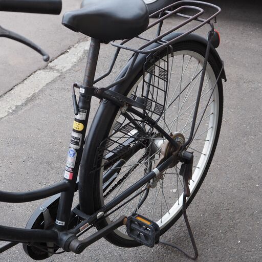 26インチ自転車ママチャリ ブラックオートライトかご付き防犯