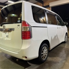 車検付き！トヨタノア！の画像