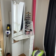 ドレッサー