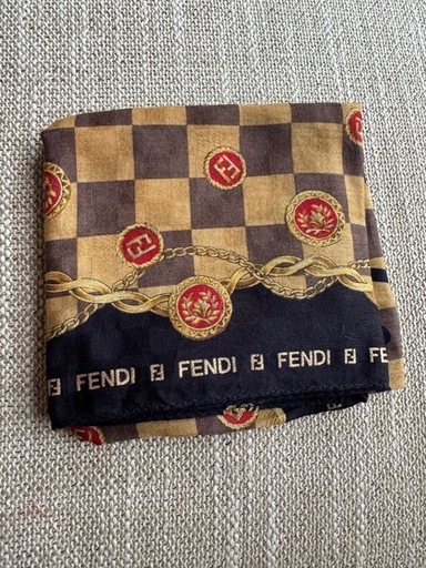 FENDI - FENDI ハンカチ2枚セット 時計 パンプス バック 香水
